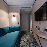 O.lysee Hotel