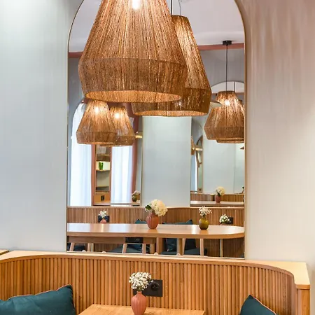 O.lysée 4* Parigi